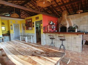 Rural · 2350m² · 5 Quartos · Sítio Porteira Fechada no Bairro Cidade Jardim, Esmeraldas/MG