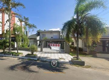 24061725_4.jpg · Casa 05 dormitórios venda Centro Torres