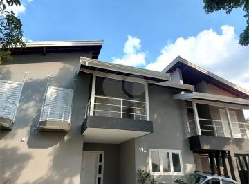 Casa · 555m² · 5 Quartos · 4 Vagas · Sobrado com 5 quartos à venda em Centro - SP