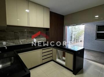 Casa · 200m² · 3 Quartos · 2 Vagas · Casa em  Avenida Victor Alves Pereira - Novo Mundo - Uberlândia/MG