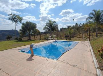 Rural · 4000m² · 2 Quartos · 3 Vagas · Chácara à Venda em Itatiaiuçu - MG Seu Refúgio no Campo!