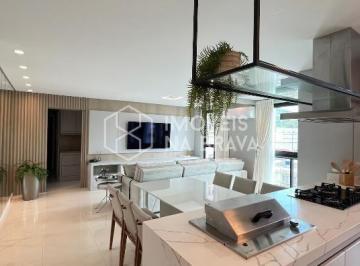 Apartamento · 98m² · 2 Quartos · 2 Vagas · Apartamento Luxo 2 Dormitorios 2 Vagas- Locacao - Praia Brava - Itajai/Sc