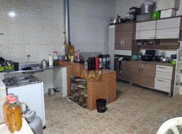 Casa · 120m² · 3 Quartos · 2 Vagas · Lindo Sobrado a Venda ou  Locação