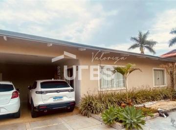 Casa de 3 quartos, Goiânia · CASA TERREA 260MT 3 QUARTOS SENDO 2 SUITES SETOR JARDIM EUROPA