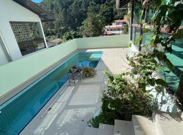 Casa · 4 Quartos · Casa à venda - no Balneário Camboriú
