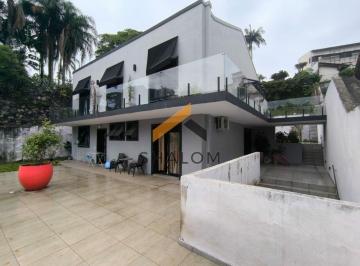 Casa · 480m² · 3 Quartos · 4 Vagas · Excelente Oportunidade no Jardim Guedala: Casa Moderna com Grande Potencial