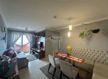 Apartamento · 74m² · 3 Quartos · 1 Vaga · Apartamento de 74m², 3 dormitórios, 1 suíte, varanda, vaga de garagem coberta.