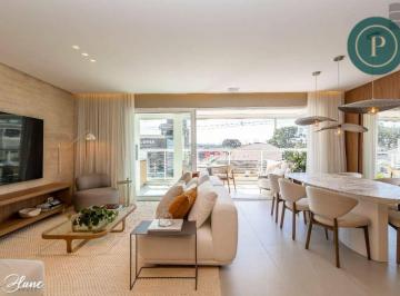 7b4d74c3458afd117803de3562bf9f197e51199a · Apartamento no Juvevê