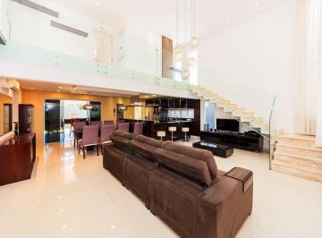 Casa · 229m² · 4 Quartos · 4 Vagas · Casa de Alto Padrão em Santa Felicidade Con