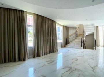 Casa · 306m² · 3 Quartos · 3 Vagas · Casa com 3 dormitórios para alugar no Bairr