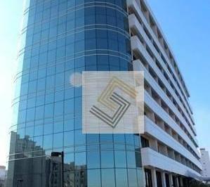 7ce87b6ff64ec23249c1bf47f97f4e7f78e238be · The First Offices, próx. Shop. Dom Pedro