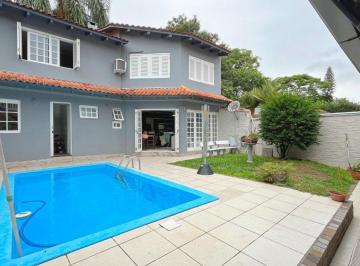 Casa · 206m² · 3 Quartos · 3 Vagas · Casa de 206m² , 3 quartos, bairro Ipanema, com ótima localização com sistema voto-voltaico instalado
