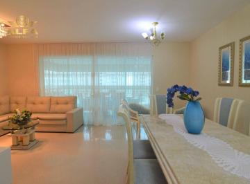 Apartamento · 132m² · 3 Quartos · 2 Vagas · Apartamento em Centro, Guarujá/SP de 132m² 3 quartos à venda por R$ 1.300.000,00