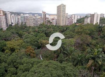 Apartamento · 142m² · 4 Quartos · 1 Vaga · Apartamento em Icaraí, Niterói/RJ de 142m² 4 quartos à venda por R$ 900.000,00
