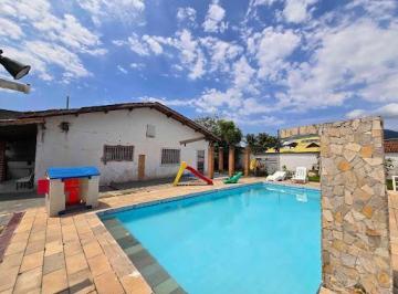 501210f4cad1cf0a58060b2fc0084ae39555c23e · Casa térrea oportunidade em 2 lotes proximo ao mar com piscina - Peruíbe/SP