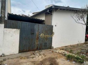 0f4fbbd0aecf7de0164838f99aaaf40812a2e48c · Casa térrea à venda, 1 dormitório, quintal, bom preço, Jardim Morumbi, Indaiatuba.