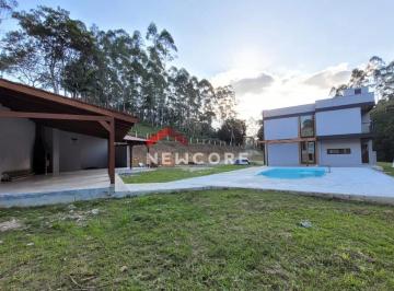 Casa · 140m² · 3 Quartos · 4 Vagas · Casa em  Rua Áureo Antônio Sansão - Brilhante II - Itajaí/SC