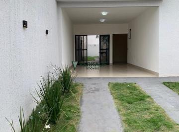 Casa · 110m² · 3 Quartos · 2 Vagas · Casa Alto Padrão 03 quartos