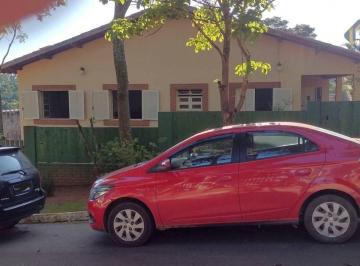 Casa · 503m² · 3 Quartos · 8 Vagas · Casa em Colina (Caucaia do Alto), Cotia/SP de 503m² 3 quartos à venda por R$ 1.300.000,00
