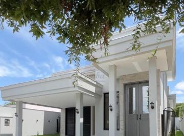 Foto 01 · Imperdível oportunidade: casa em condomínio à venda, 3 quartos, 3 suítes, 5 banheiros, 4 vagas em Cu
