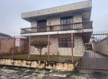 Casa · 247m² · 9 Quartos · 6 Vagas · Casa - Xaxim