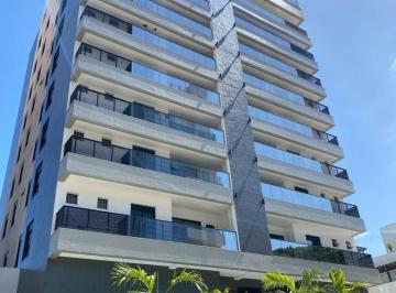 Apartamento · 211m² · 4 Quartos · 2 Vagas · Cobertura à venda! 04 suítes em andar alto e com vista para o mar na Praia Brava - Itajaí/SC