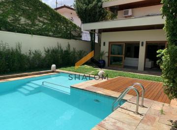 Casa · 230m² · 4 Quartos · 5 Vagas · Ótima Residência à Venda!