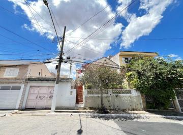 Casa · 177m² · 6 Quartos · 4 Vagas · Terreno para Investimento na Parada Inglesa a 900 metros do Metro Tucuruvi.