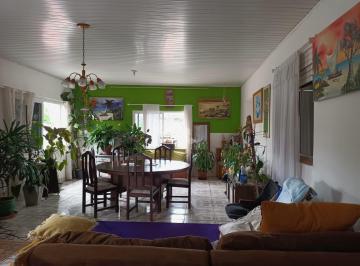 WhatsApp Image 2024-12-23 at 12.15 · Casa 2 andares