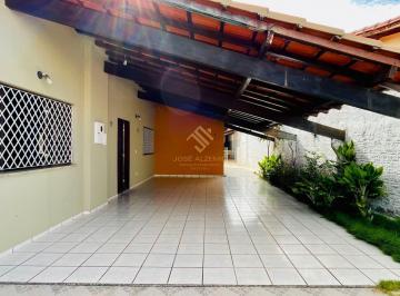 Casa · 176m² · 4 Quartos · 4 Vagas · Casa Térrea com Área de Lazer Completa no Bairro São Benedito