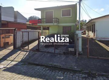 Casa · 126m² · 3 Quartos · 1 Vaga · Casa individual no Bairro São Caetano com 3 dormitórios, sala de estar e jantar, cozinha, área de se
