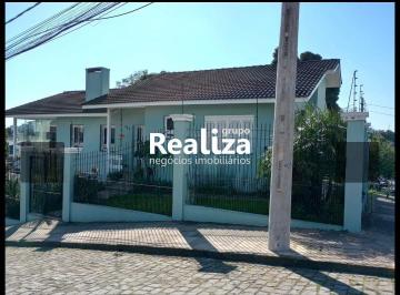 Casa · 186m² · 3 Quartos · 2 Vagas · Casa Sobrado Esquina