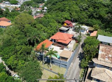 Casa · 150m² · 3 Quartos · 2 Vagas · Casa Fantástica com Vista Panorâmica para o Mar Grosso - Laguna/SC