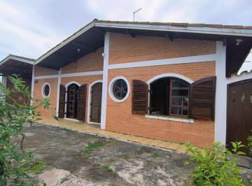 Casa de 4 quartos, Itanhaém · casa a 100 metros do mar com 4 quartos sendo escritura aceita financiar 