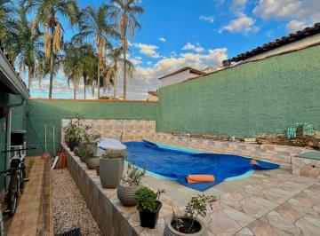 Casa de 3 quartos, Pirenópolis · Casa Colonial próximo ao Centro Histórico