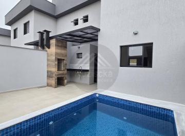 Casa · 90m² · 2 Quartos · 2 Vagas · Casa em condomínio á venda em Itanhaém - á 200m do mar .