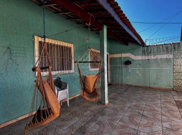 Casa · 150m² · 3 Quartos · 1 Vaga · Casa com 03 dormitórios á venda em Itanhaém á 280m do mar.