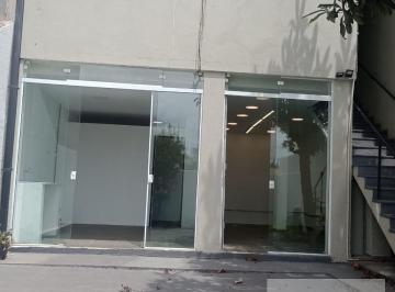 Comercial · 170m² · 2 Vagas · Alugue Casa Comercial no bairro Alto Ipiranga em Mogi das Cruzes