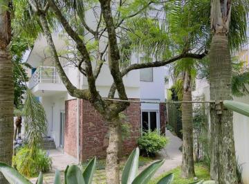 34220015_g.jpg · 
                                Casa | 04 Dormitórios | São Leopoldo 
                            