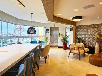 Apartamento · 160m² · 3 Quartos · 3 Vagas · Apartamento com 3 Suítes para Comprar no Edifício Alto Jardim, 160m² - Vila Guiomar, Santo André/SP.
