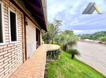 Casa · 276m² · 3 Quartos · 2 Vagas · Casa Bairro Sata Teresinha em Gaspar
