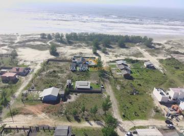 otimo-terreno-a-poucos-passos-do-mar-na-praia-ribeiro-em-passo-de-torres-sc1119192.jpeg · Terreno de esquina na Praia Ribeiro em Passo de Torres/SC a poucos passos do mar!