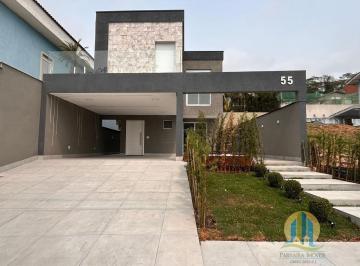 Casa · 220m² · 3 Quartos · 2 Vagas · Casa Alto Padrão á Venda !!