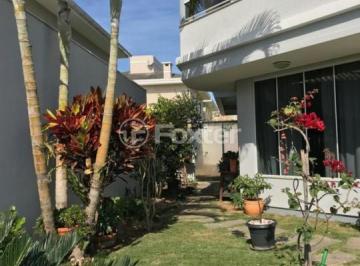 def97a7a · Casa, 4 dormitórios, 153 m², em Ingleses do Rio Vermelho