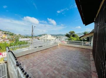 c3ac388f · Casa, 4 dormitórios, 272 m², em Pantanal