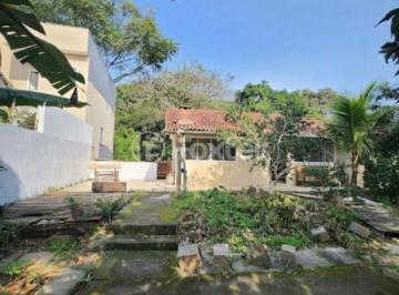 ca4e26a6 · Casa, 4 dormitórios, 300 m², em Rio Tavares