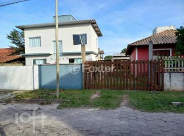 b50762ea · Casa, 2 dormitórios, 84 m², em São João do Rio Vermelho