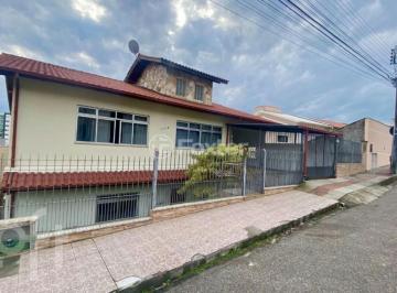 2d19e2fa · Casa, 4 dormitórios, 200 m², em Jardim Atlântico
