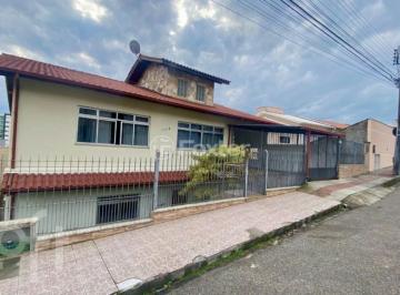 2d19e2fa · Casa, 4 dormitórios, 200 m², em Jardim Atlântico