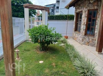 2bb0127c · Casa, 4 dormitórios, 198.21 m², em Canasvieiras